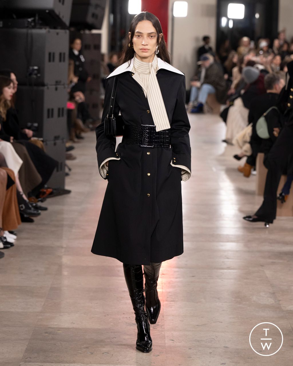 Fashion Week Paris Fall/Winter 2025 look 31 de la collection Patou womenswear