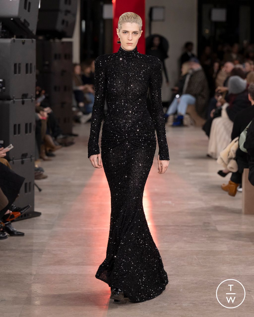 Fashion Week Paris Fall/Winter 2025 look 40 from the Patou collection womenswear