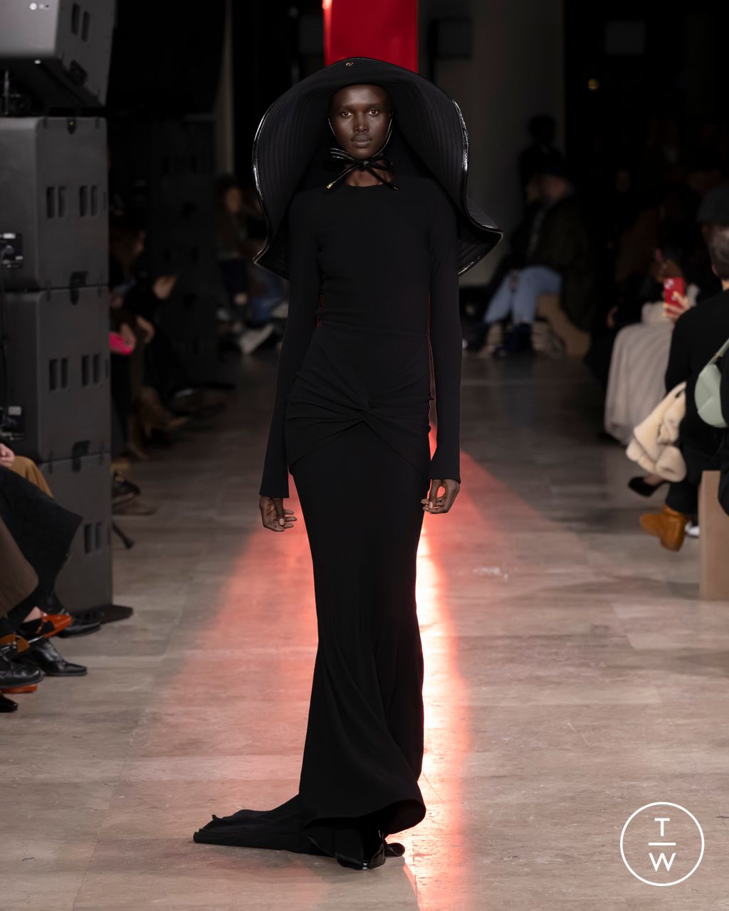 Fashion Week Paris Fall/Winter 2025 look 41 from the Patou collection womenswear