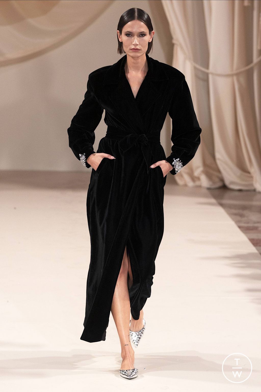 Fashion Week New York Fall/Winter 2023 look 34 from the Patbo collection 女装