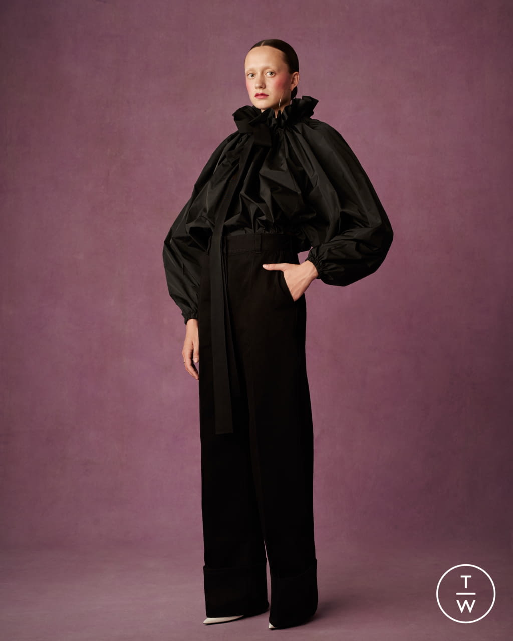 Fashion Week Paris Resort 2021 look 10 from the Patou collection 女装