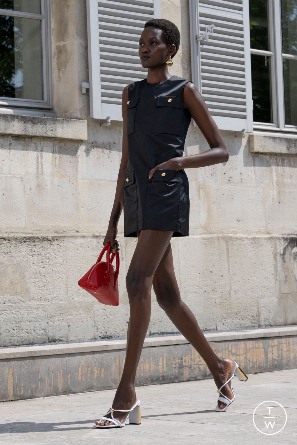 Fashion Week Paris Spring-Summer 2025 look 38 from the Patou collection 女装