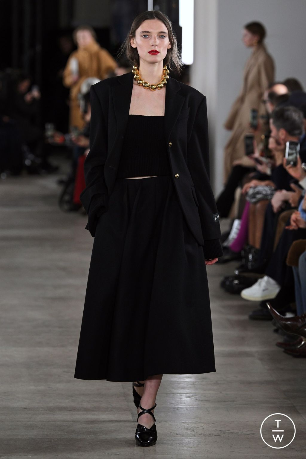 Fashion Week Paris Fall/Winter 2024 look 4 from the Patou collection womenswear
