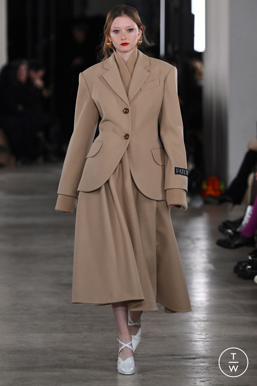 Fashion Week Paris Fall/Winter 2024 look 5 de la collection Patou womenswear