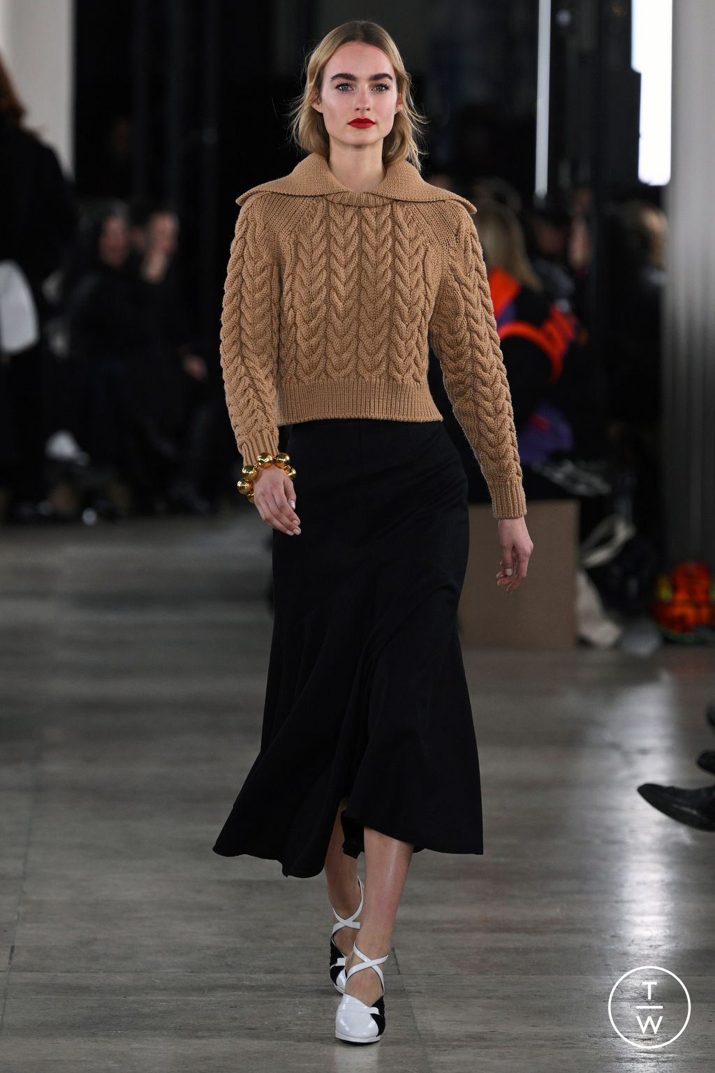 Fashion Week Paris Fall/Winter 2024 look 27 de la collection Patou womenswear
