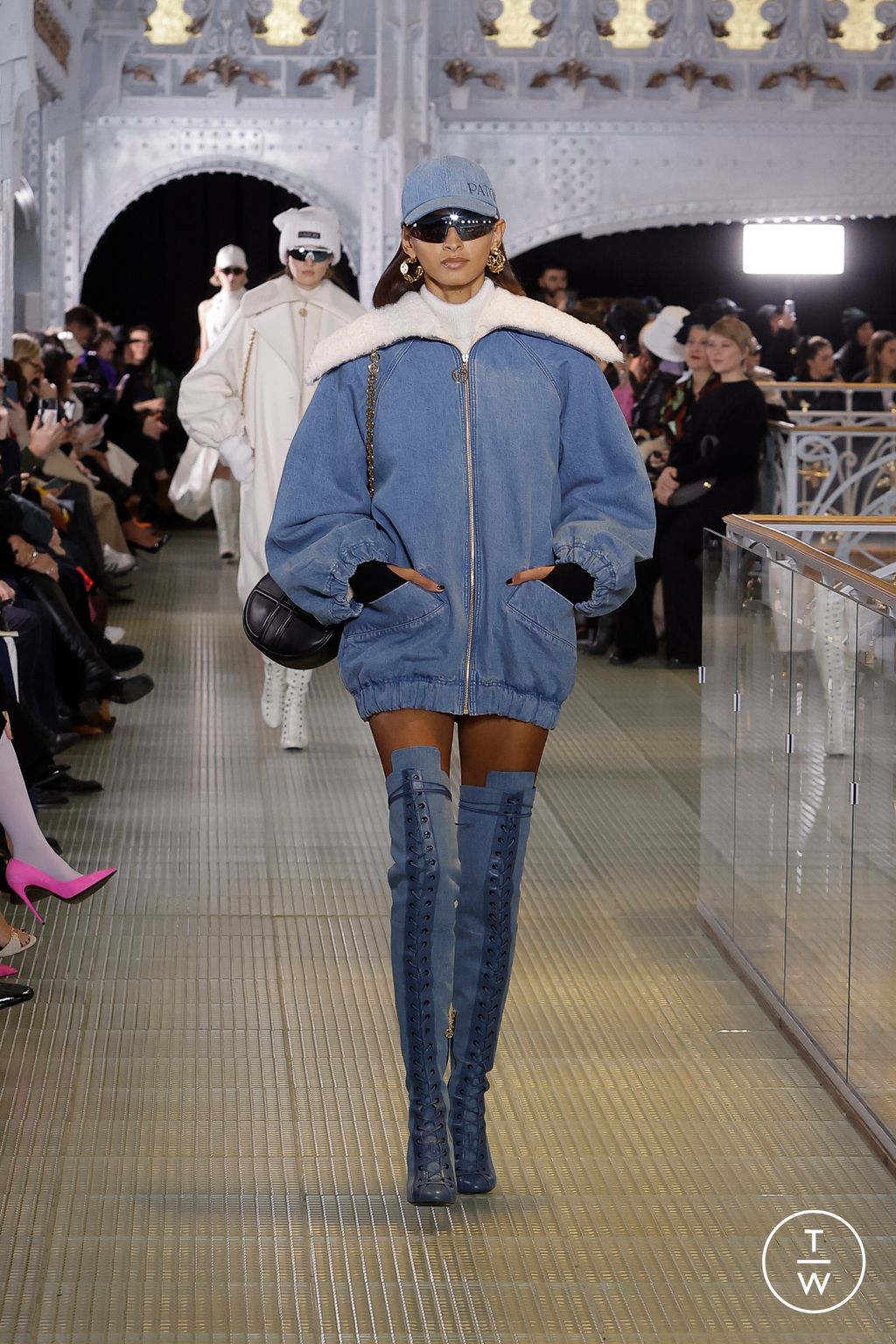 Fashion Week Paris Fall/Winter 2023 look 11 from the Patou collection womenswear