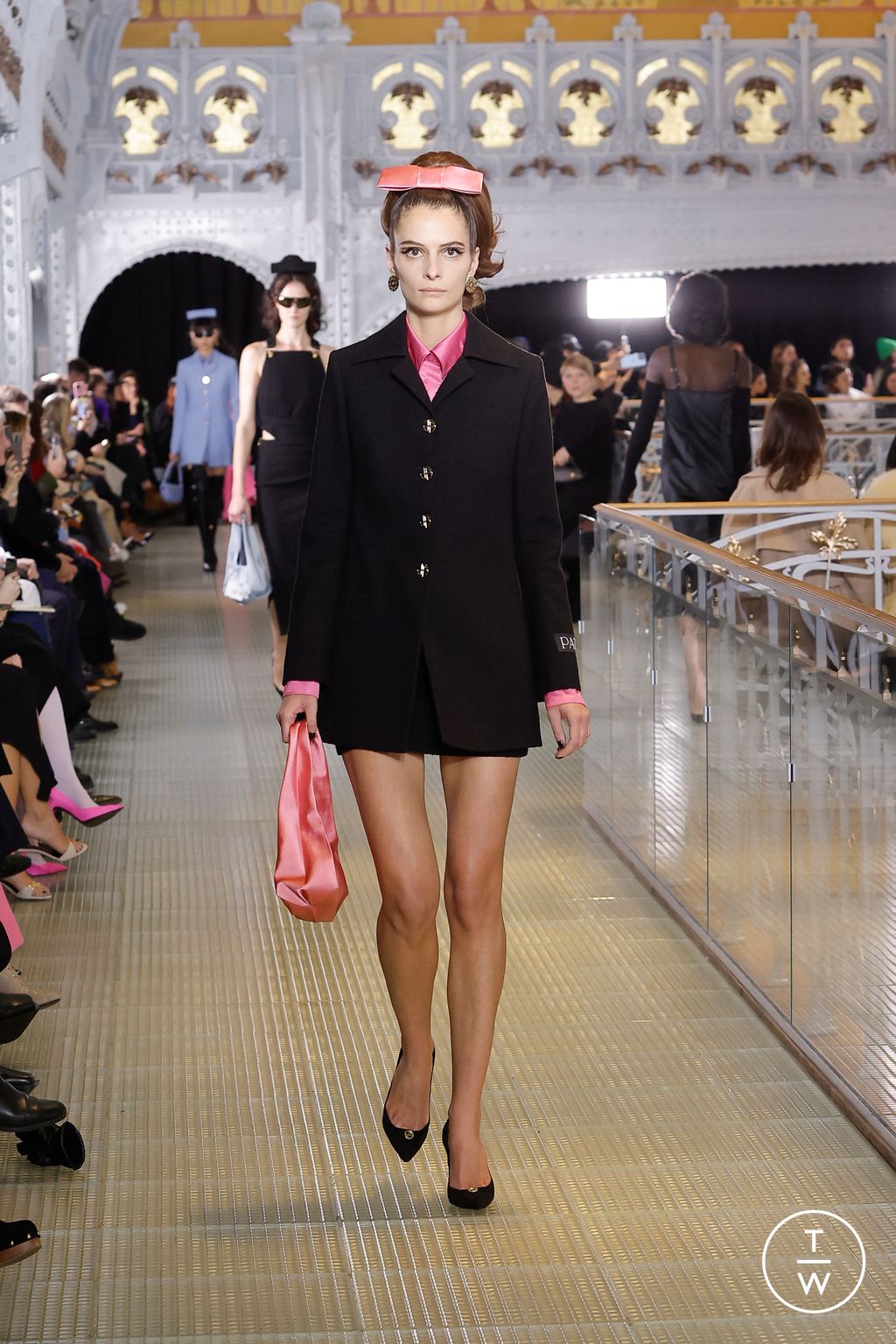 Fashion Week Paris Fall/Winter 2023 look 28 from the Patou collection 女装