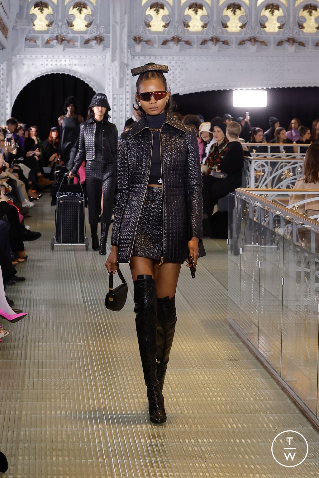Fashion Week Paris Fall/Winter 2023 look 32 from the Patou collection 女装