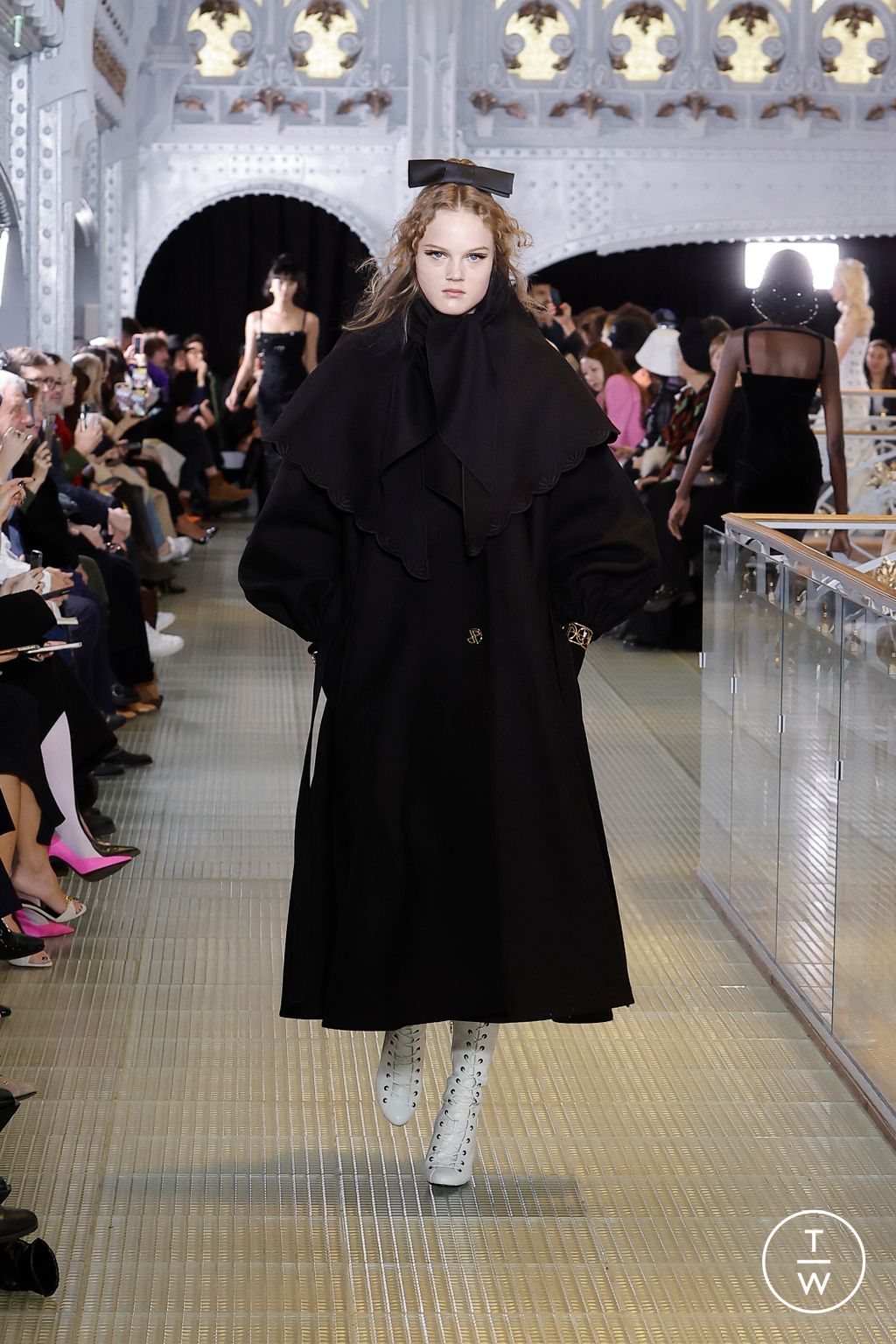 Fashion Week Paris Fall/Winter 2023 look 37 from the Patou collection womenswear