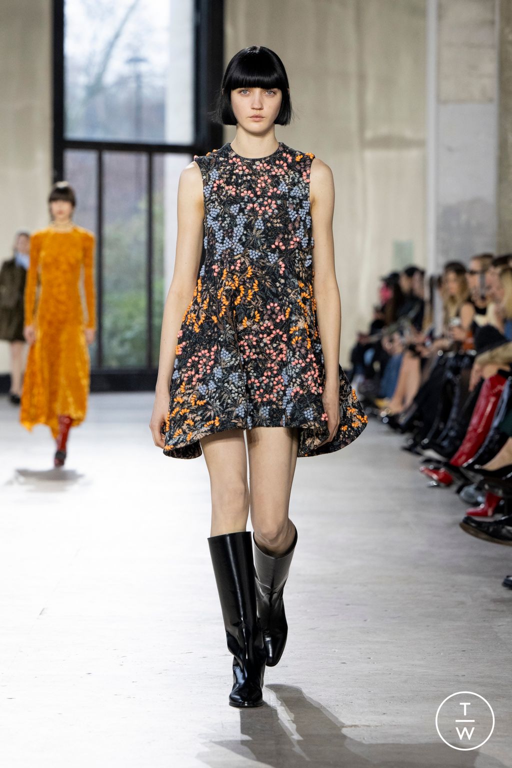 Fashion Week Paris Fall/Winter 2026 look 10 from the Patou collection womenswear