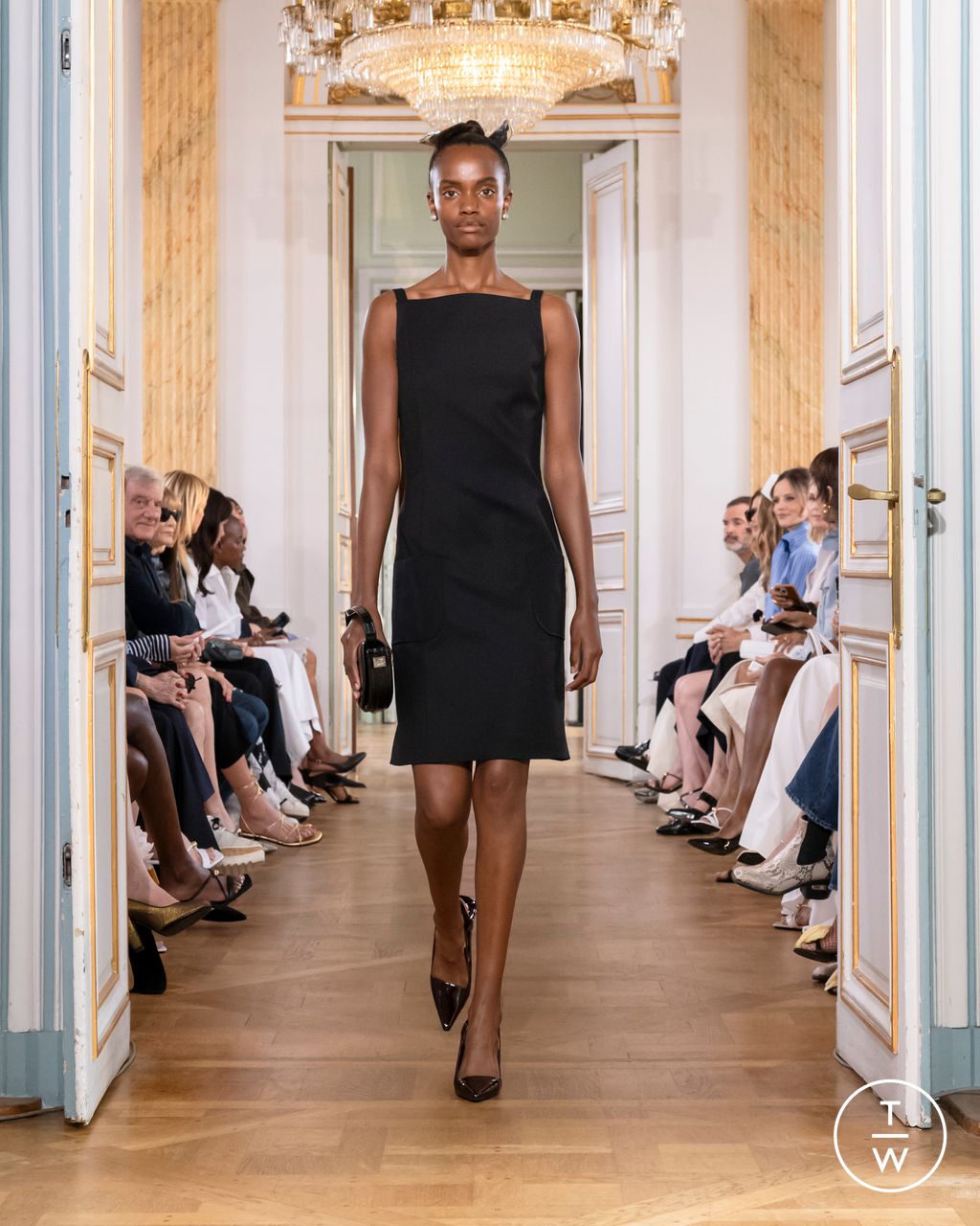 Fashion Week Paris Spring/Summer 2026 look 1 from the Patou collection womenswear