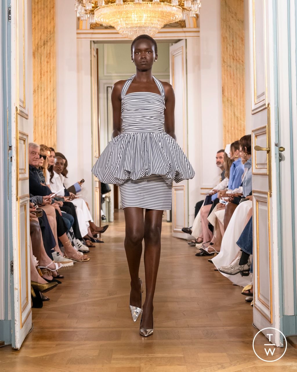 Fashion Week Paris Spring/Summer 2026 look 10 from the Patou collection womenswear