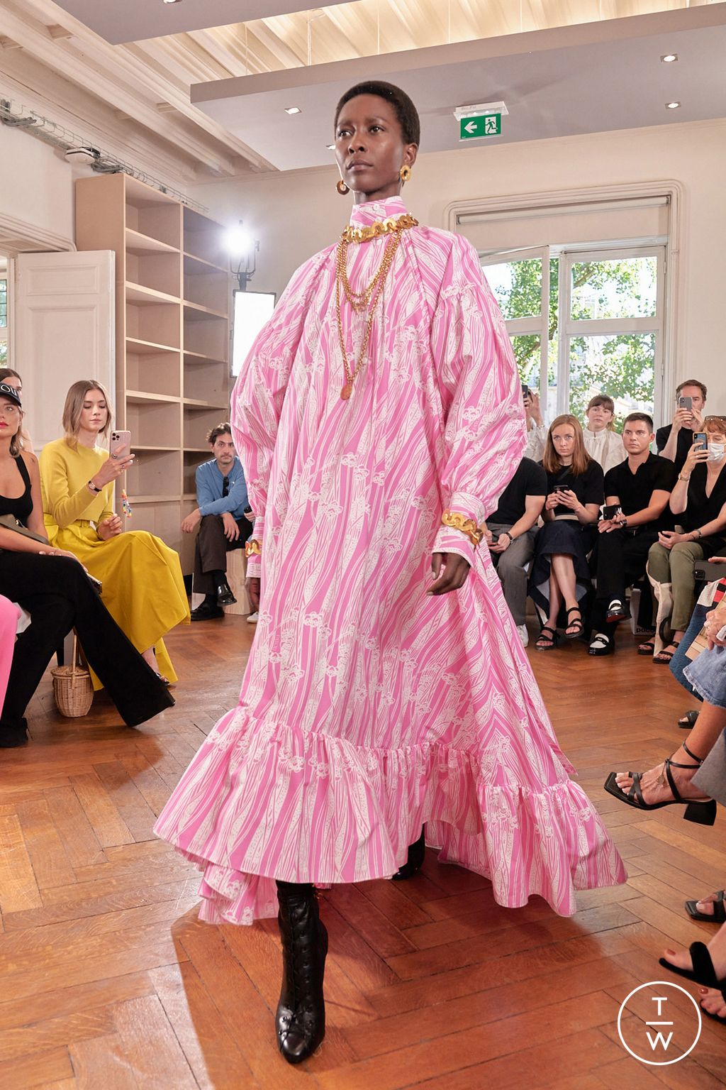 Fashion Week Paris Spring/Summer 2023 look 7 from the Patou collection womenswear