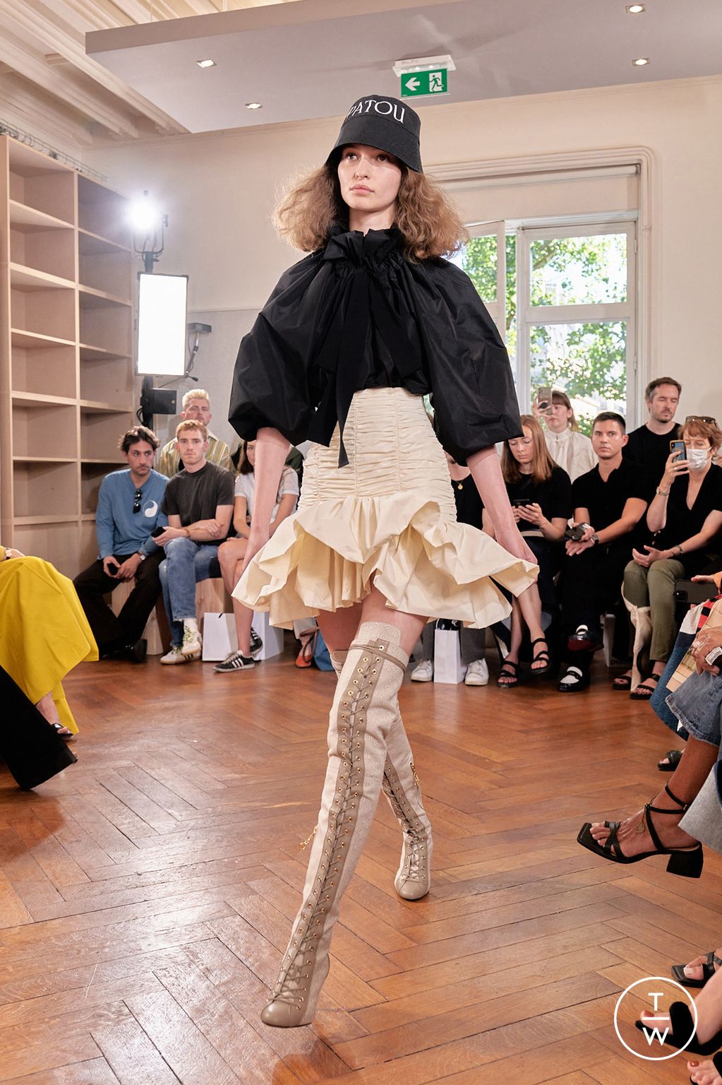 Fashion Week Paris Spring/Summer 2023 look 11 from the Patou collection womenswear