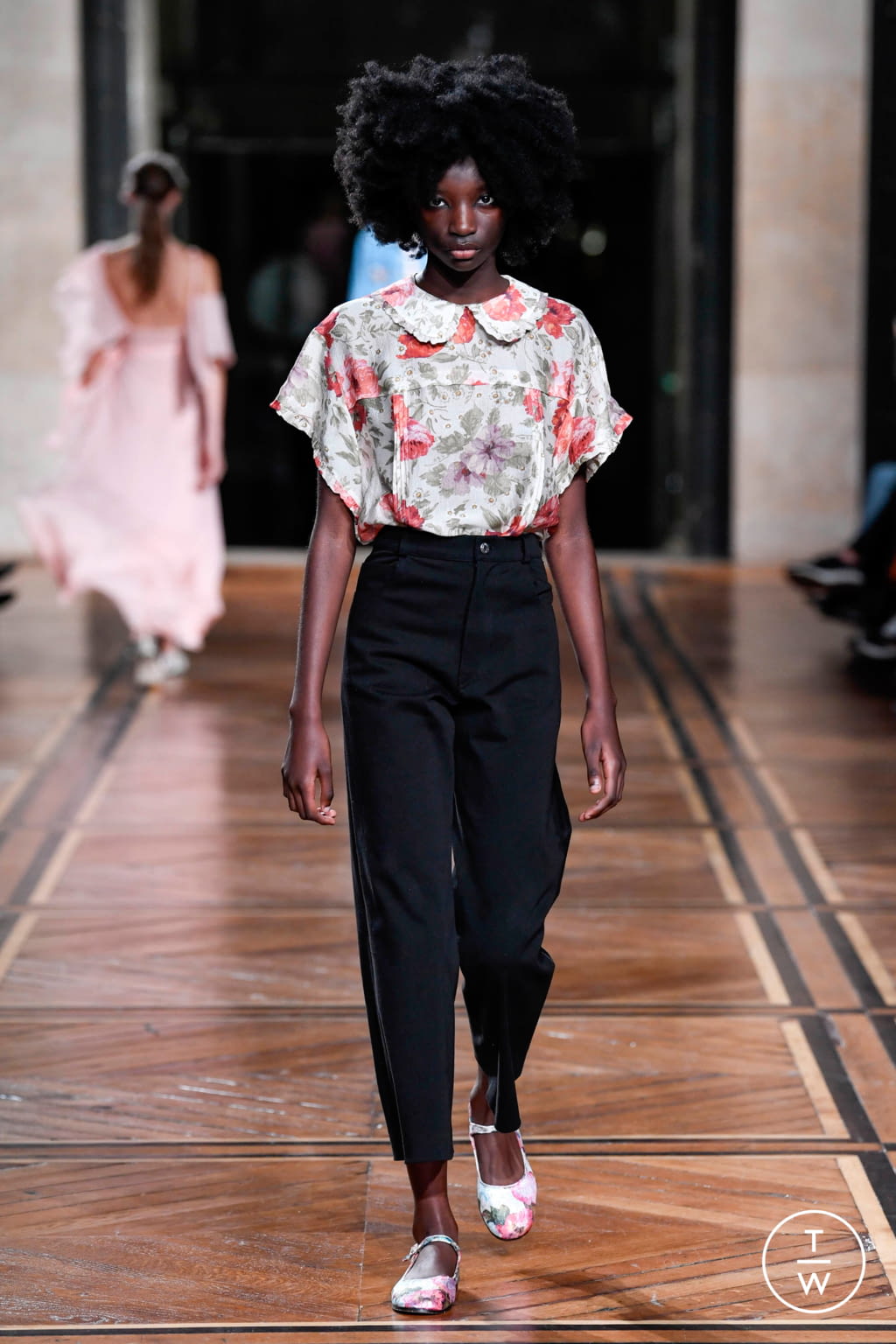 Fashion Week Paris Spring/Summer 2018 look 31 from the Paul & Joe collection womenswear