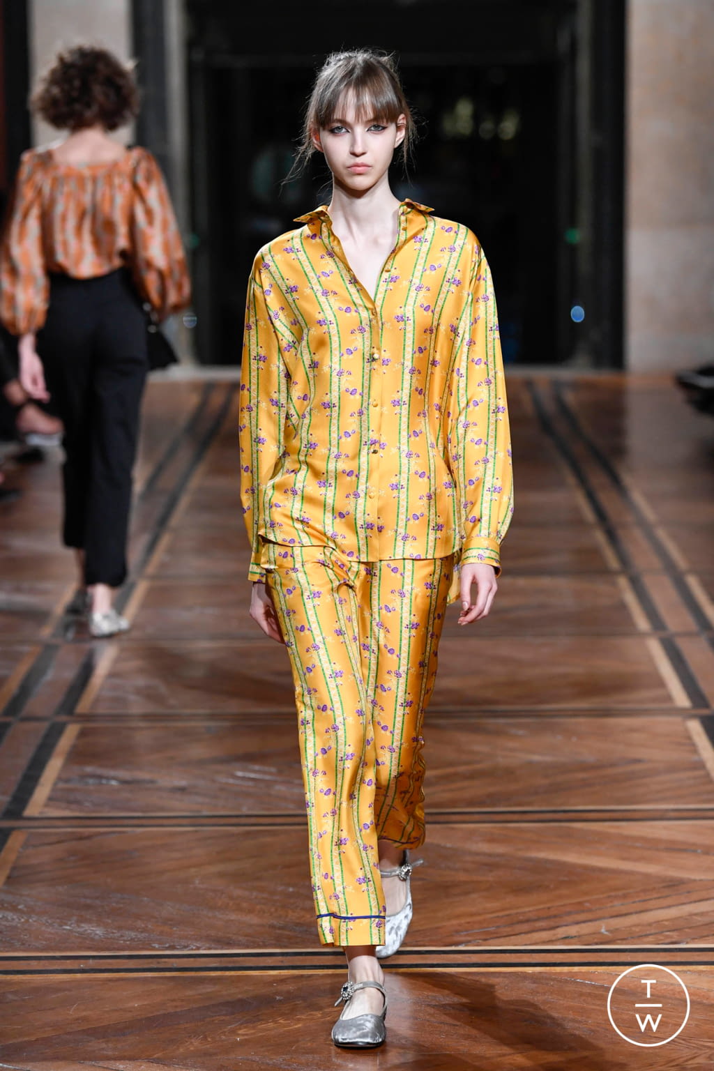 Fashion Week Paris Spring/Summer 2018 look 38 from the Paul & Joe collection womenswear