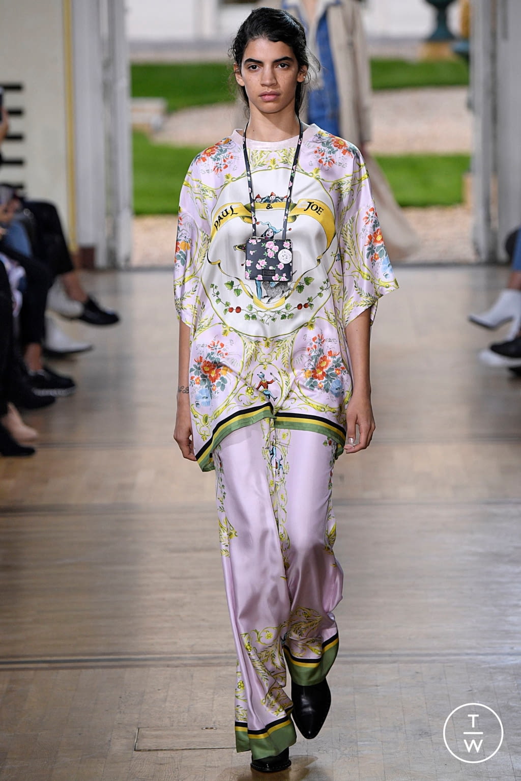 Fashion Week Paris Spring/Summer 2019 look 8 de la collection Paul & Joe womenswear