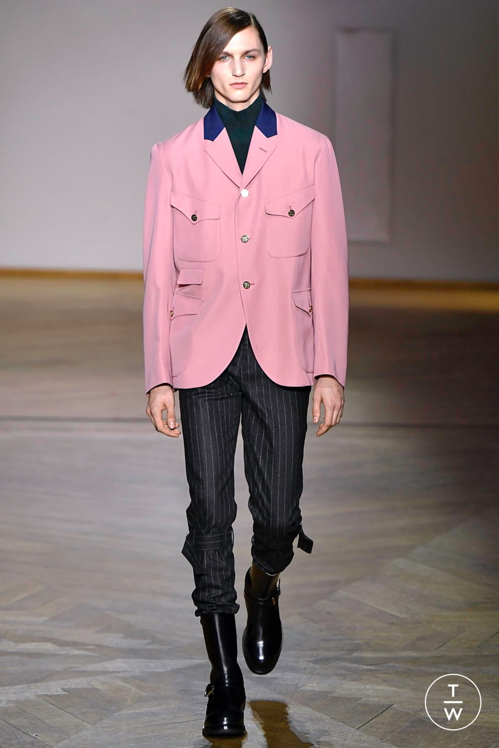 Fashion Week Paris Fall/Winter 2019 look 5 from the Paul Smith collection 男装