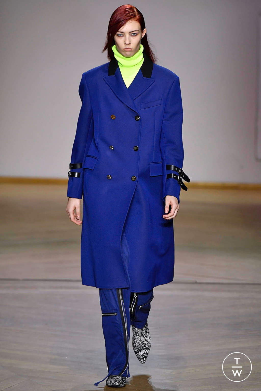 Fashion Week Paris Fall/Winter 2019 look 7 from the Paul Smith collection menswear