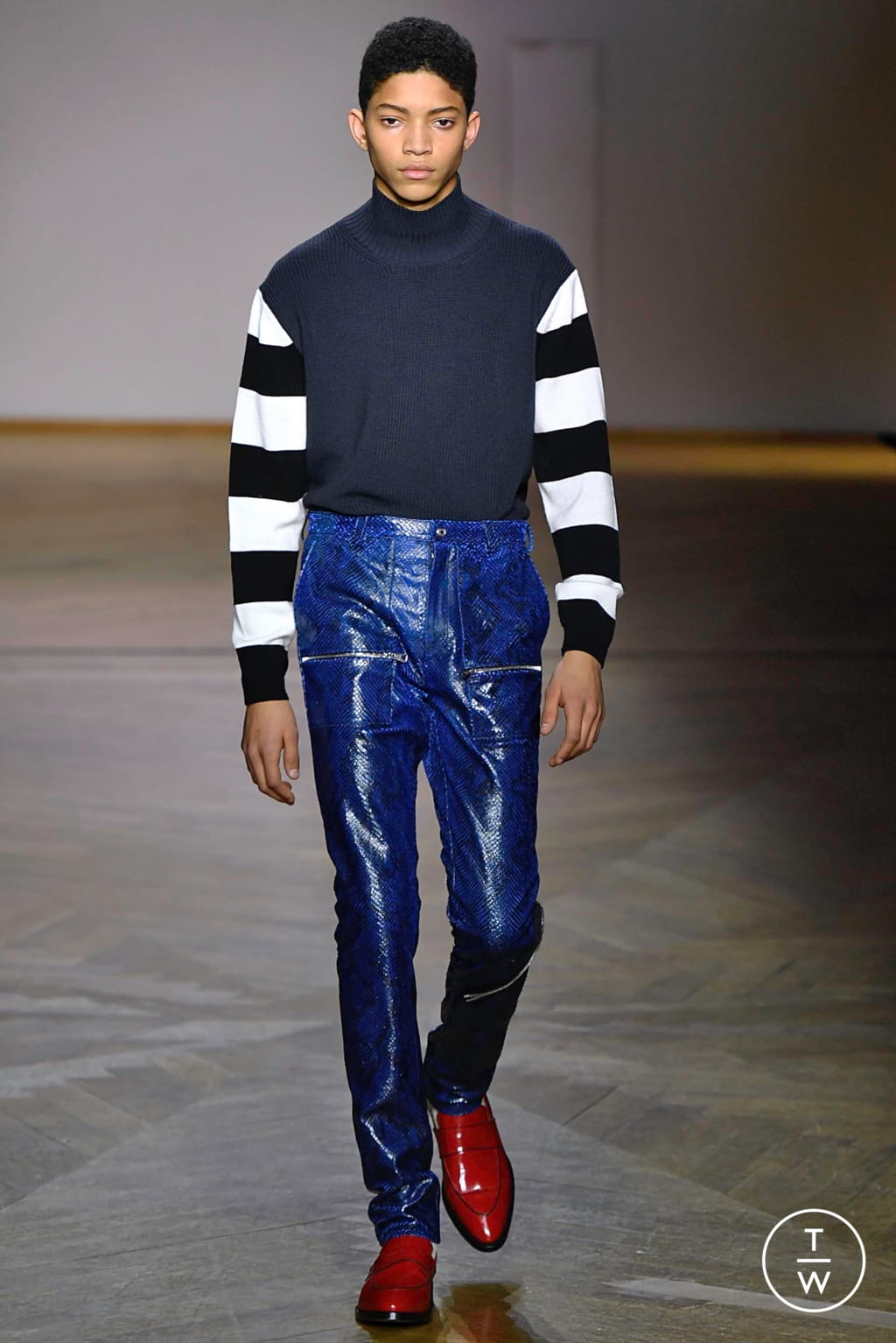 Fashion Week Paris Fall/Winter 2019 look 25 from the Paul Smith collection menswear