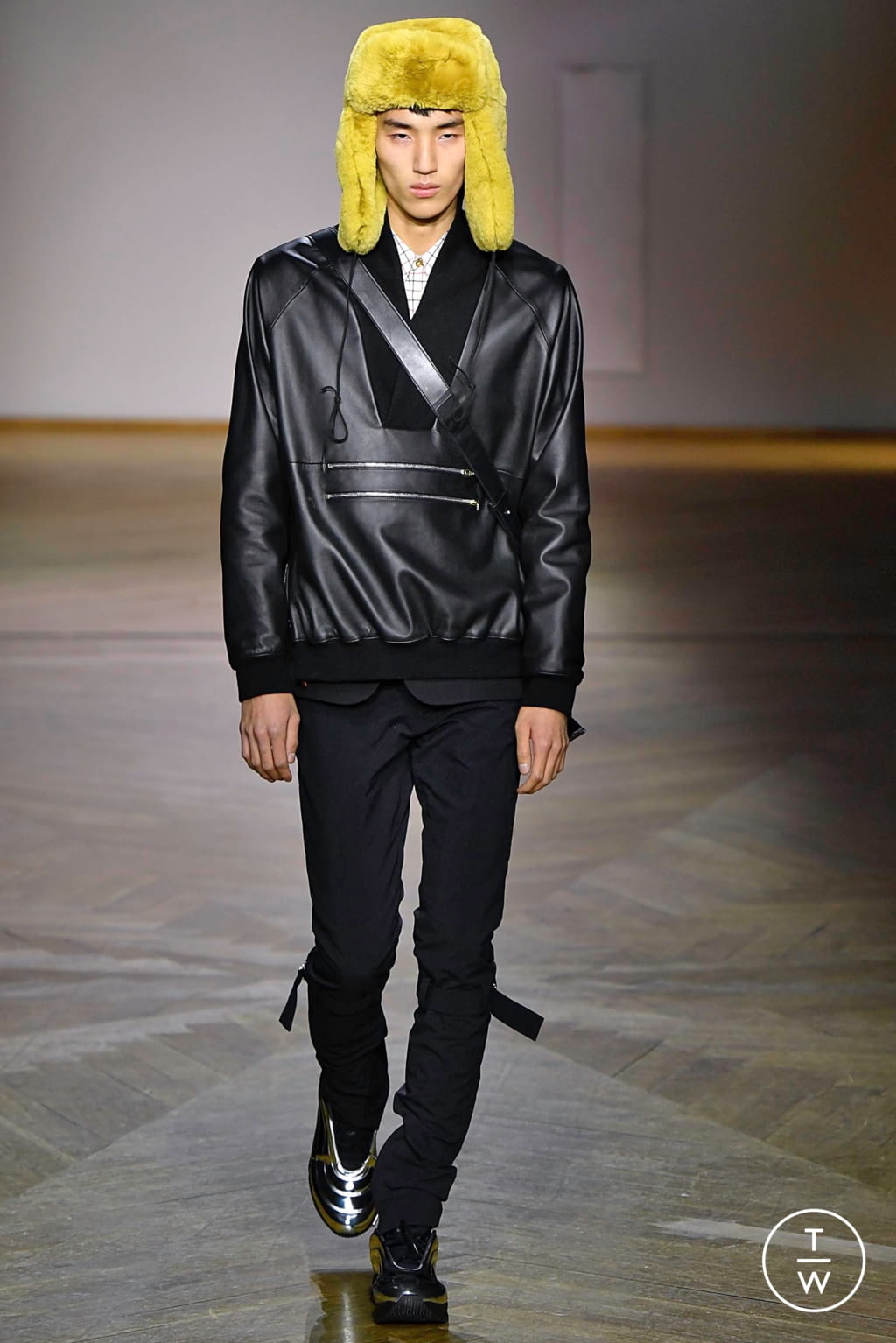 Fashion Week Paris Fall/Winter 2019 look 46 from the Paul Smith collection 男装