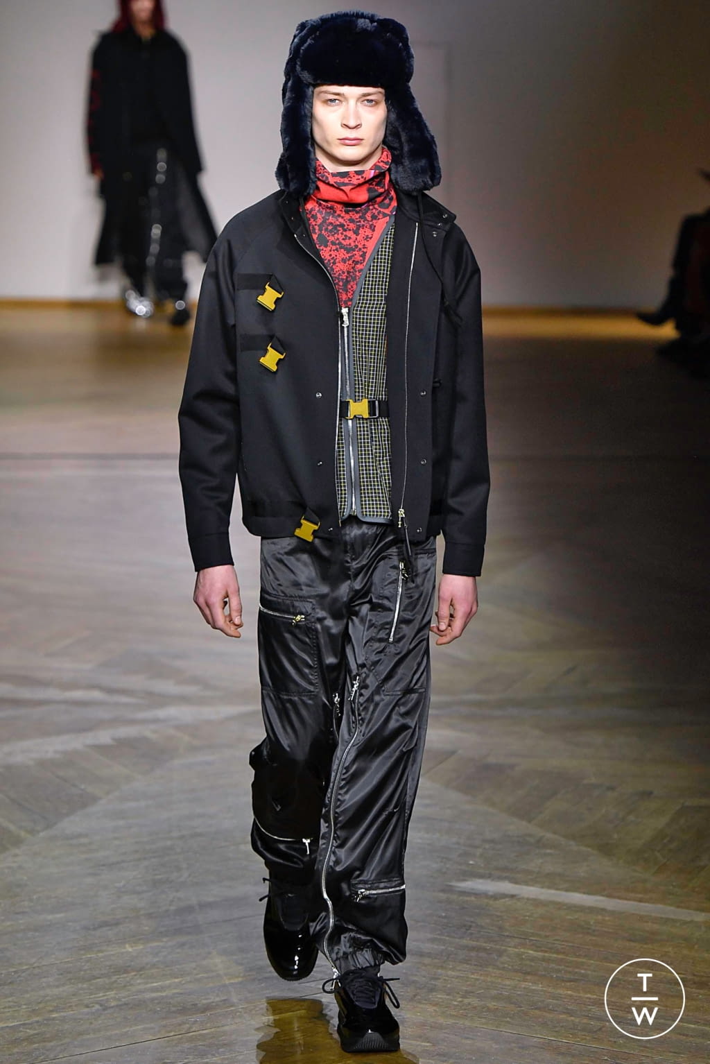 Fashion Week Paris Fall/Winter 2019 look 47 from the Paul Smith collection 男装