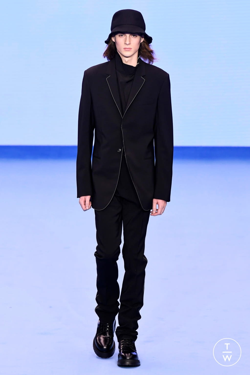 Fashion Week Paris Fall/Winter 2020 look 4 from the Paul Smith collection menswear