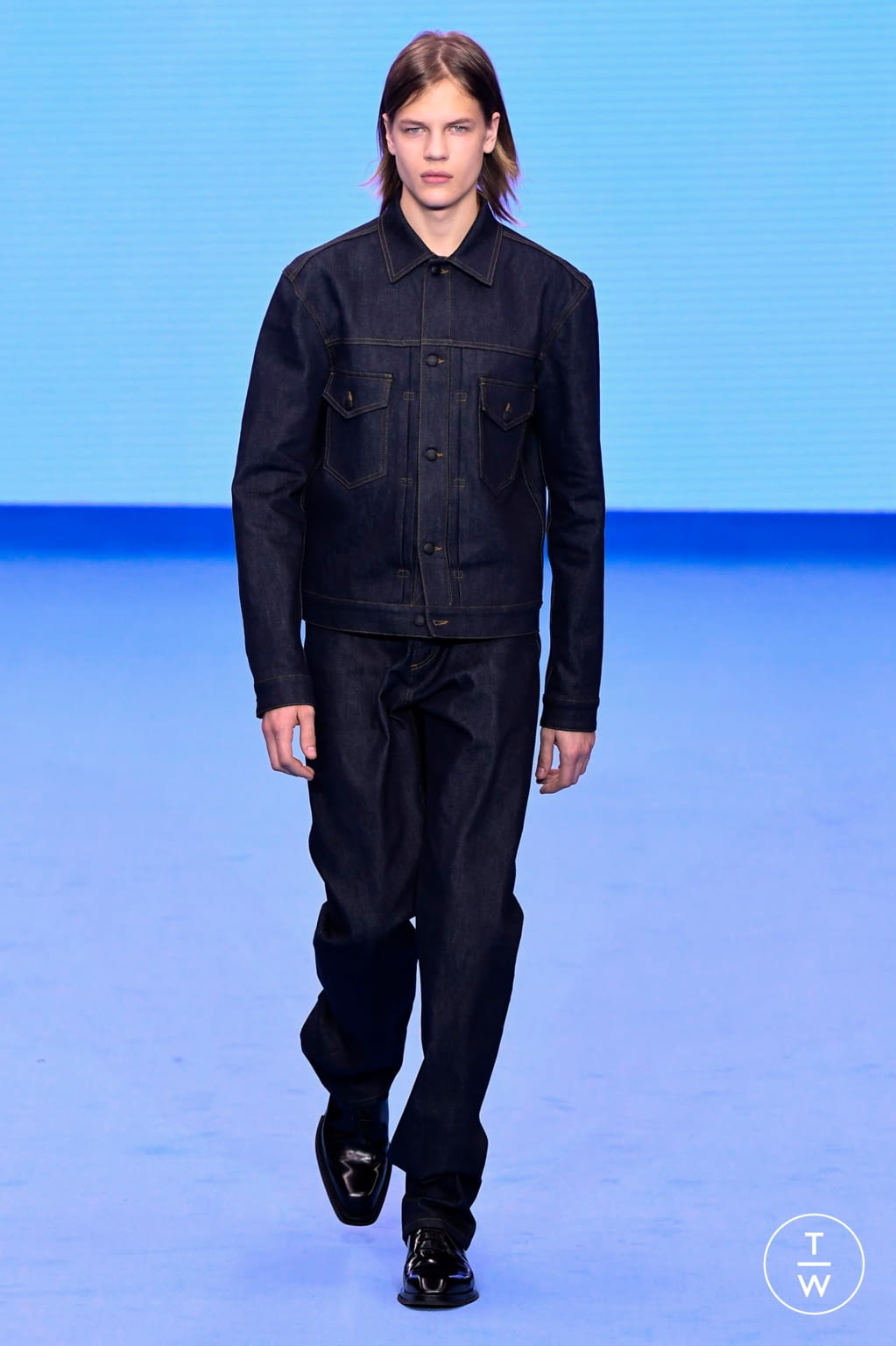 Fashion Week Paris Fall/Winter 2020 look 15 from the Paul Smith collection menswear