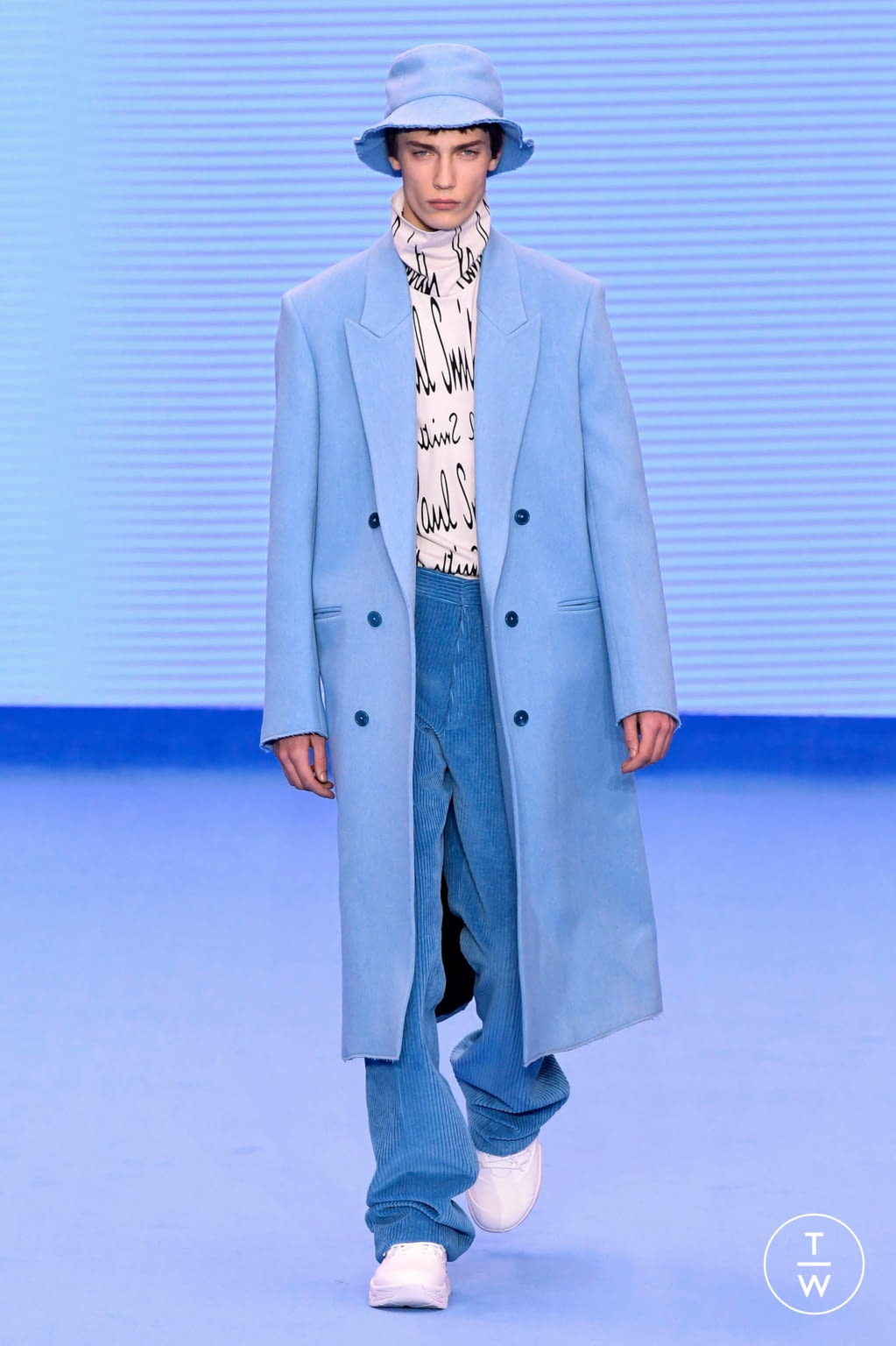 Fashion Week Paris Fall/Winter 2020 look 56 from the Paul Smith collection menswear