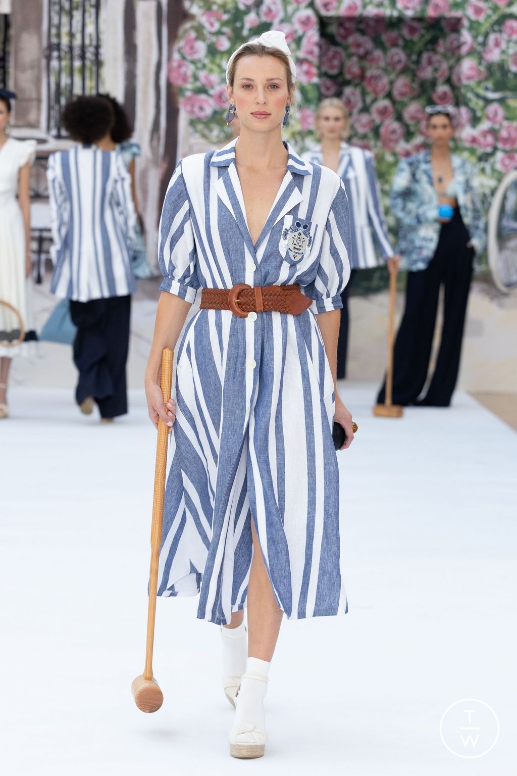 Fashion Week London Spring/Summer 2024 look 3 from the Paul Costelloe collection womenswear