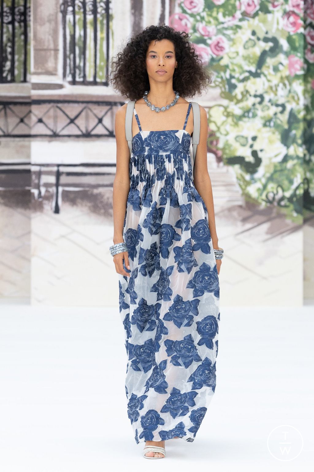 Fashion Week London Spring/Summer 2024 look 55 from the Paul Costelloe collection womenswear