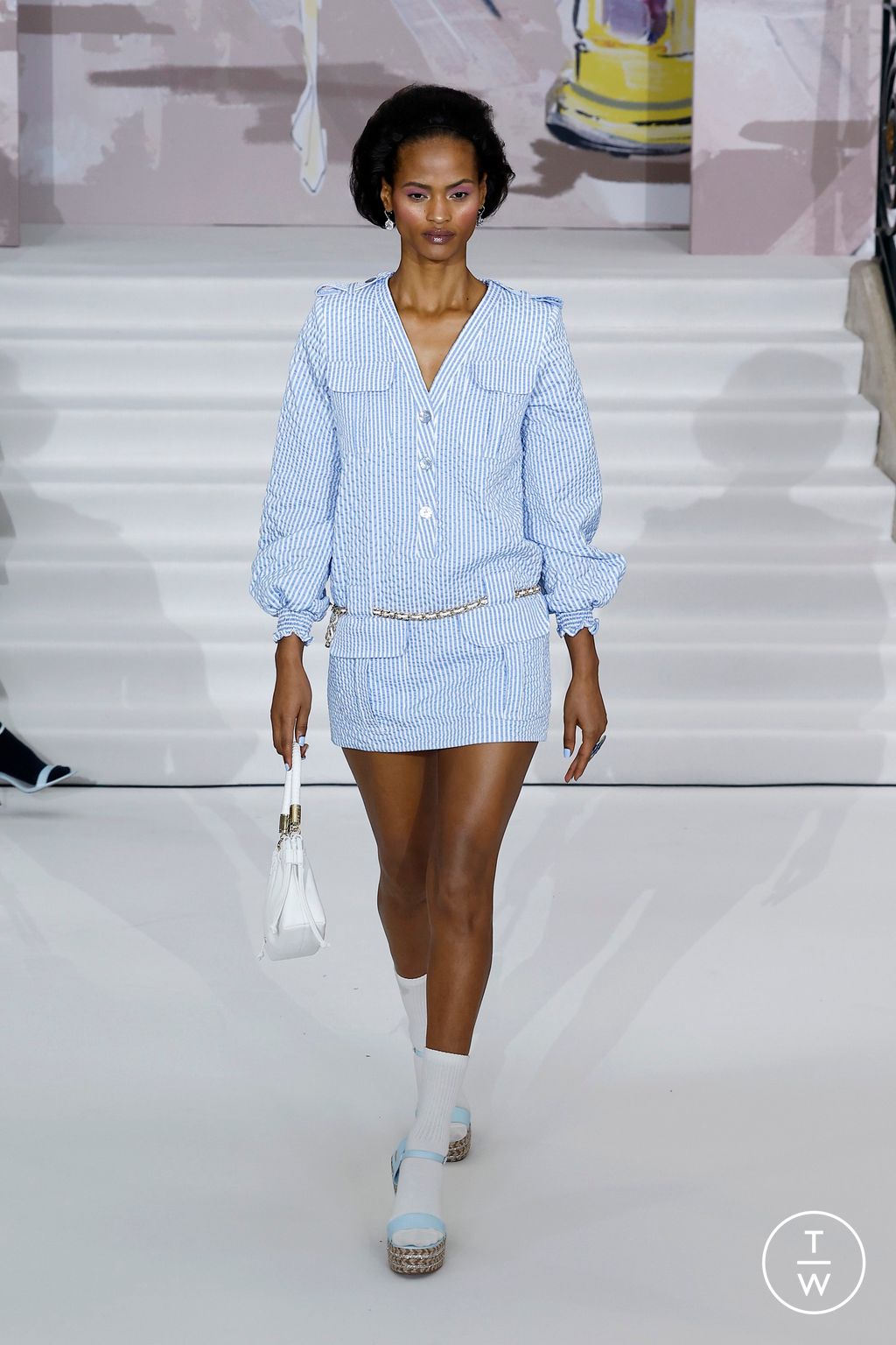 Fashion Week London Spring/Summer 2025 look 6 from the Paul Costelloe collection womenswear