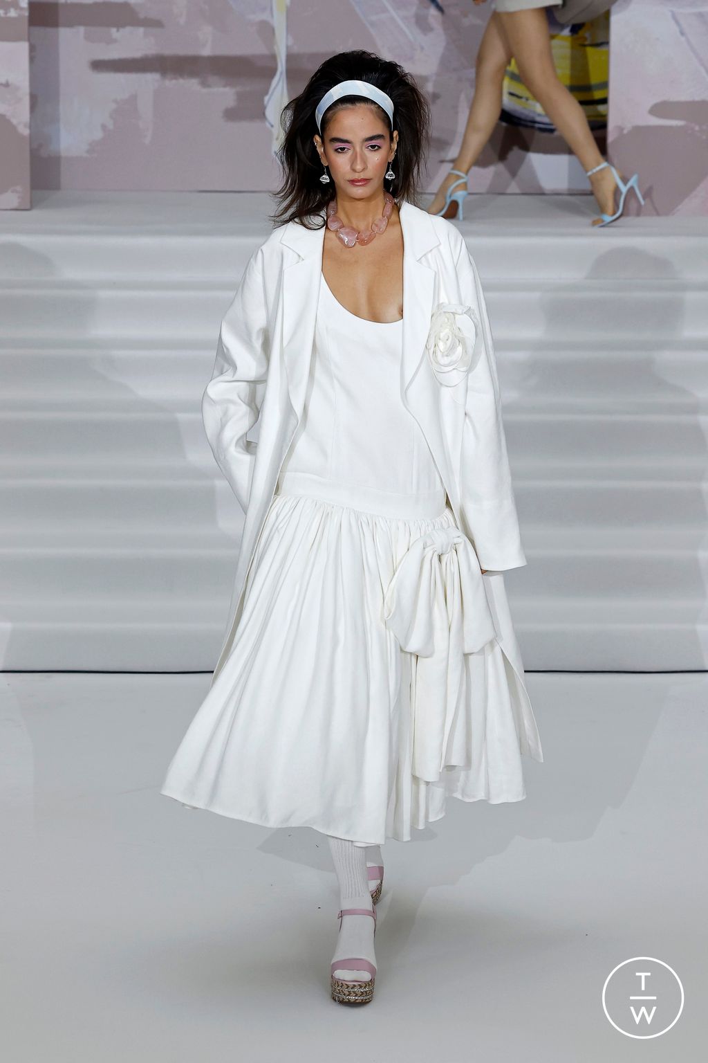 Fashion Week London Spring/Summer 2025 look 24 from the Paul Costelloe collection womenswear