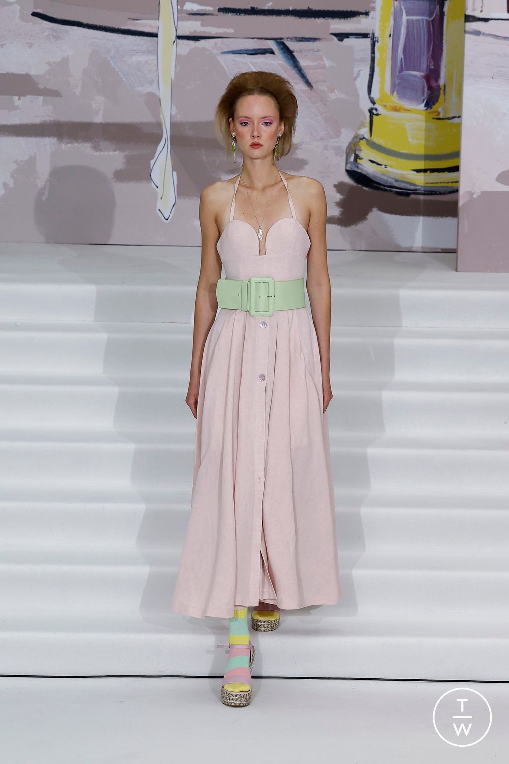 Fashion Week London Spring-Summer 2025 look 27 from the Paul Costelloe collection womenswear