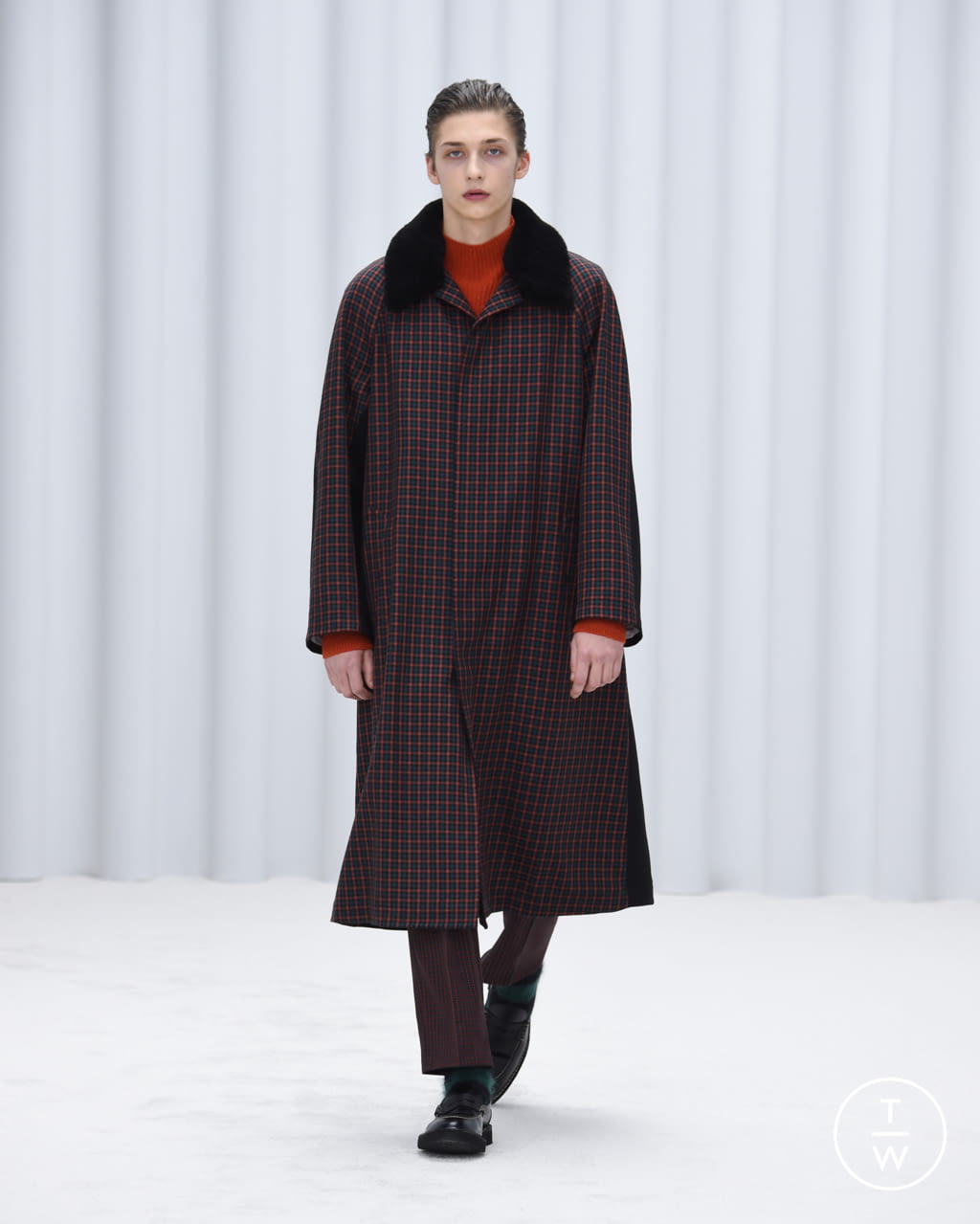 Fashion Week Paris Fall/Winter 2021 look 14 from the Paul Smith collection 男装