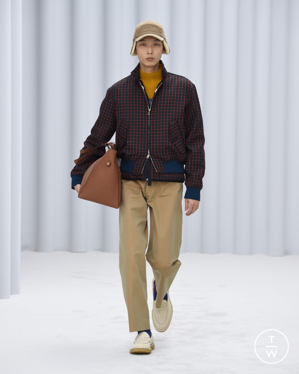 Fashion Week Paris Fall/Winter 2021 look 15 from the Paul Smith collection 男装