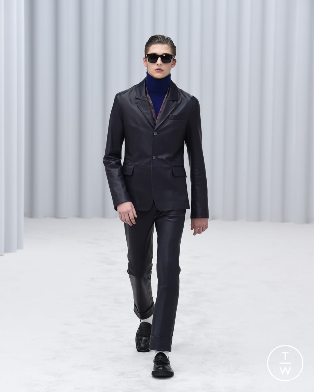 Fashion Week Paris Fall/Winter 2021 look 32 from the Paul Smith collection 男装