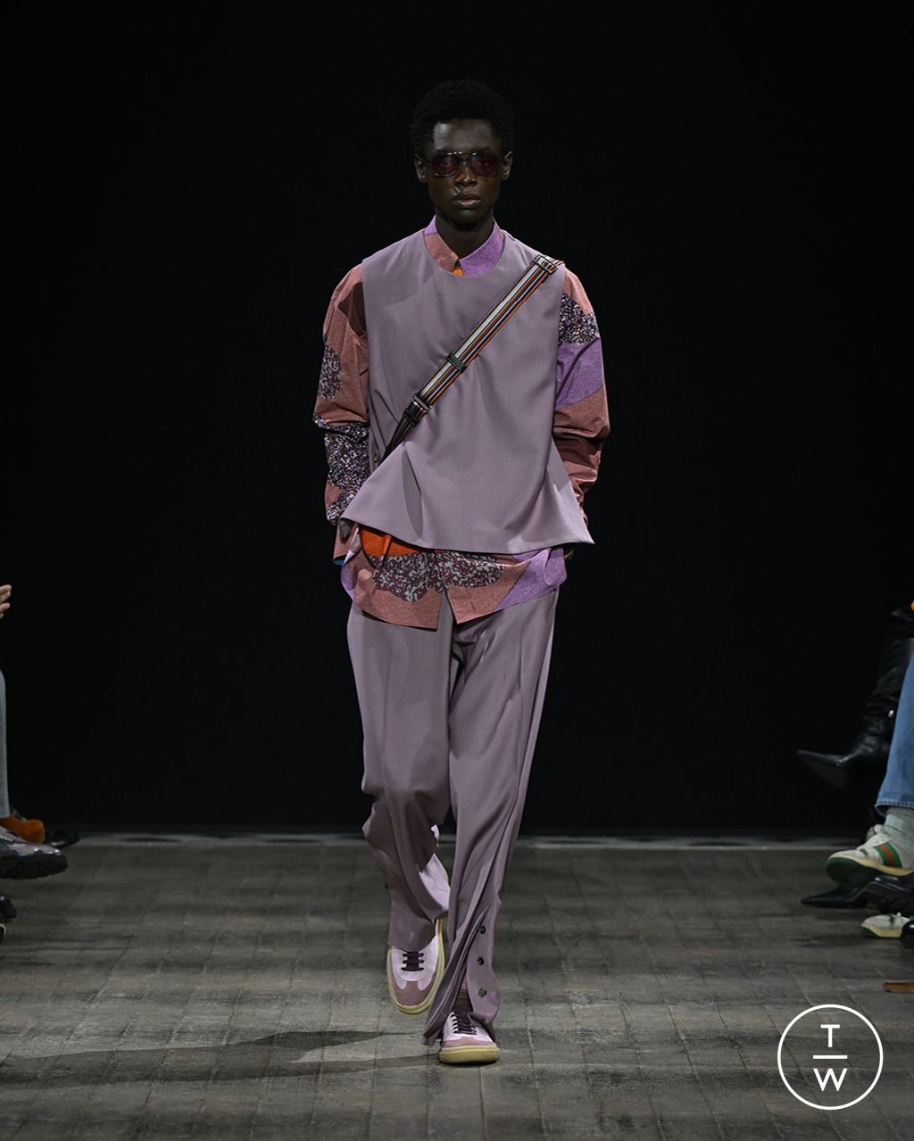 Fashion Week Paris Fall/Winter 2023 look 19 from the Paul Smith collection 男装