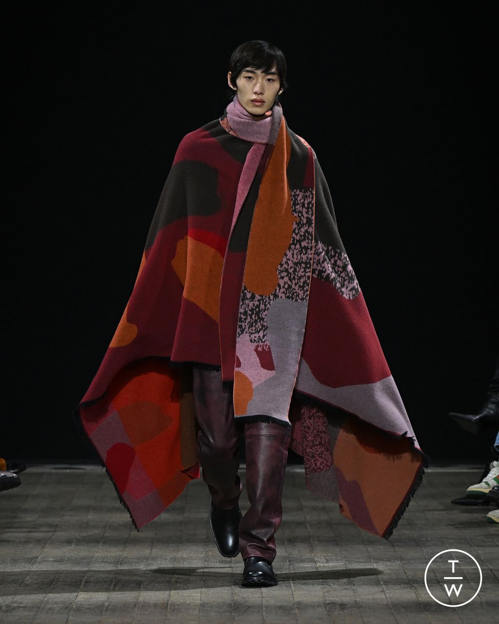 Fashion Week Paris Fall/Winter 2023 look 21 from the Paul Smith collection 男装