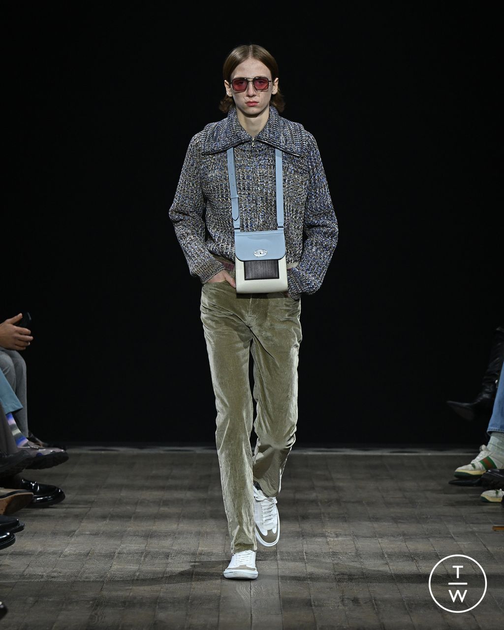 Fashion Week Paris Fall/Winter 2023 look 27 from the Paul Smith collection menswear
