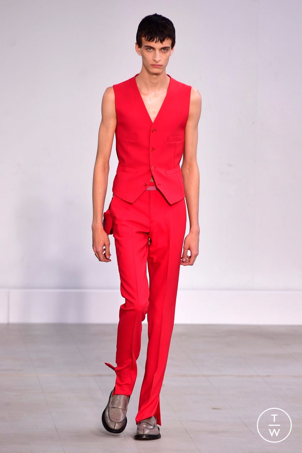 Fashion Week Paris Spring/Summer 2024 look 3 from the Paul Smith collection menswear