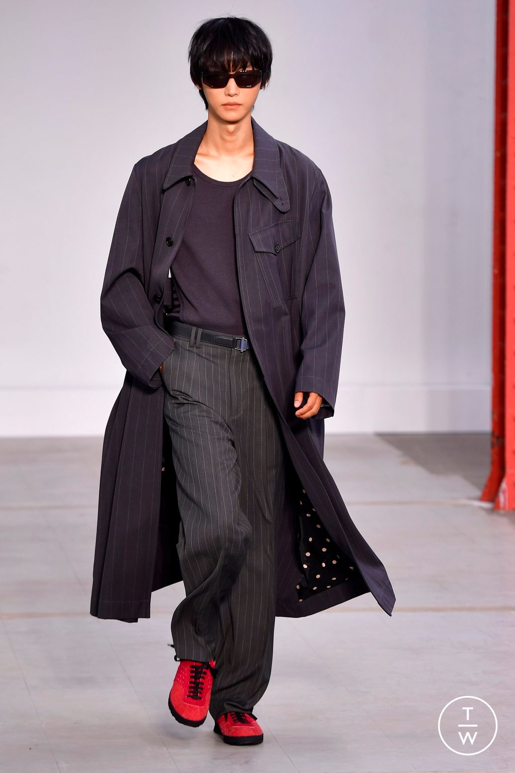 Fashion Week Paris Spring/Summer 2024 look 6 from the Paul Smith collection menswear