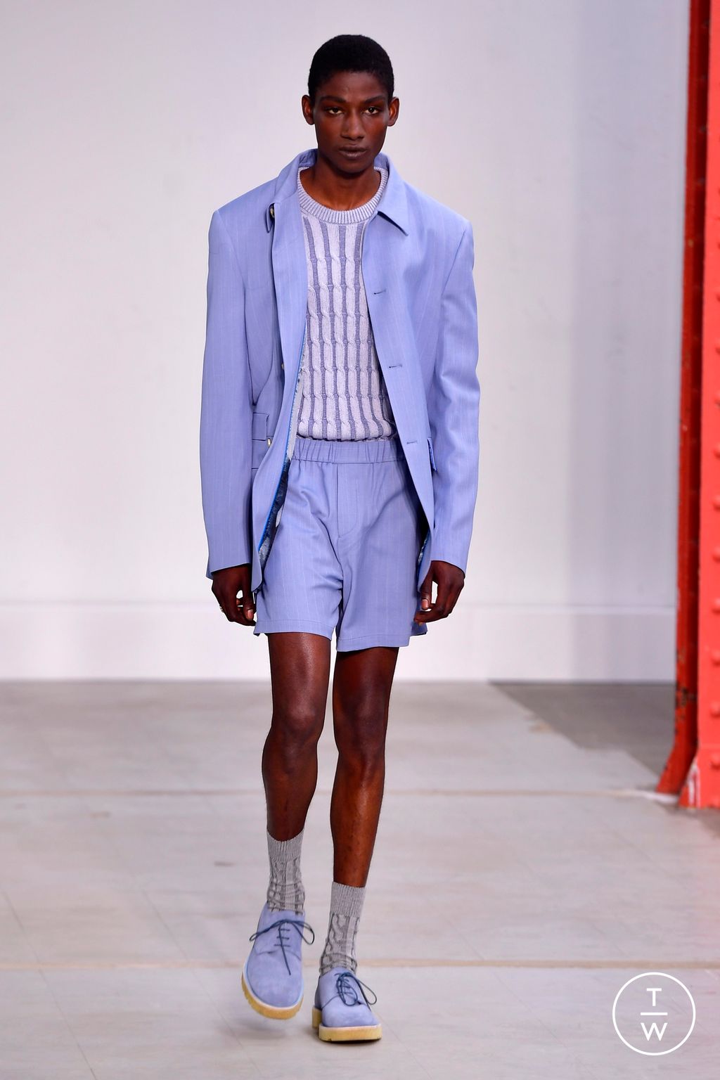 Fashion Week Paris Spring/Summer 2024 look 13 from the Paul Smith collection menswear