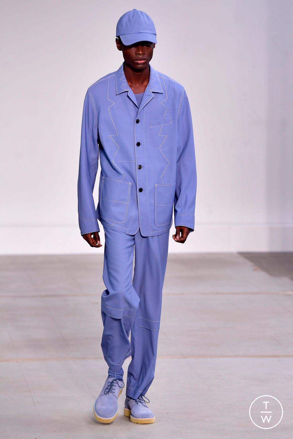 Fashion Week Paris Spring/Summer 2024 look 18 from the Paul Smith collection menswear