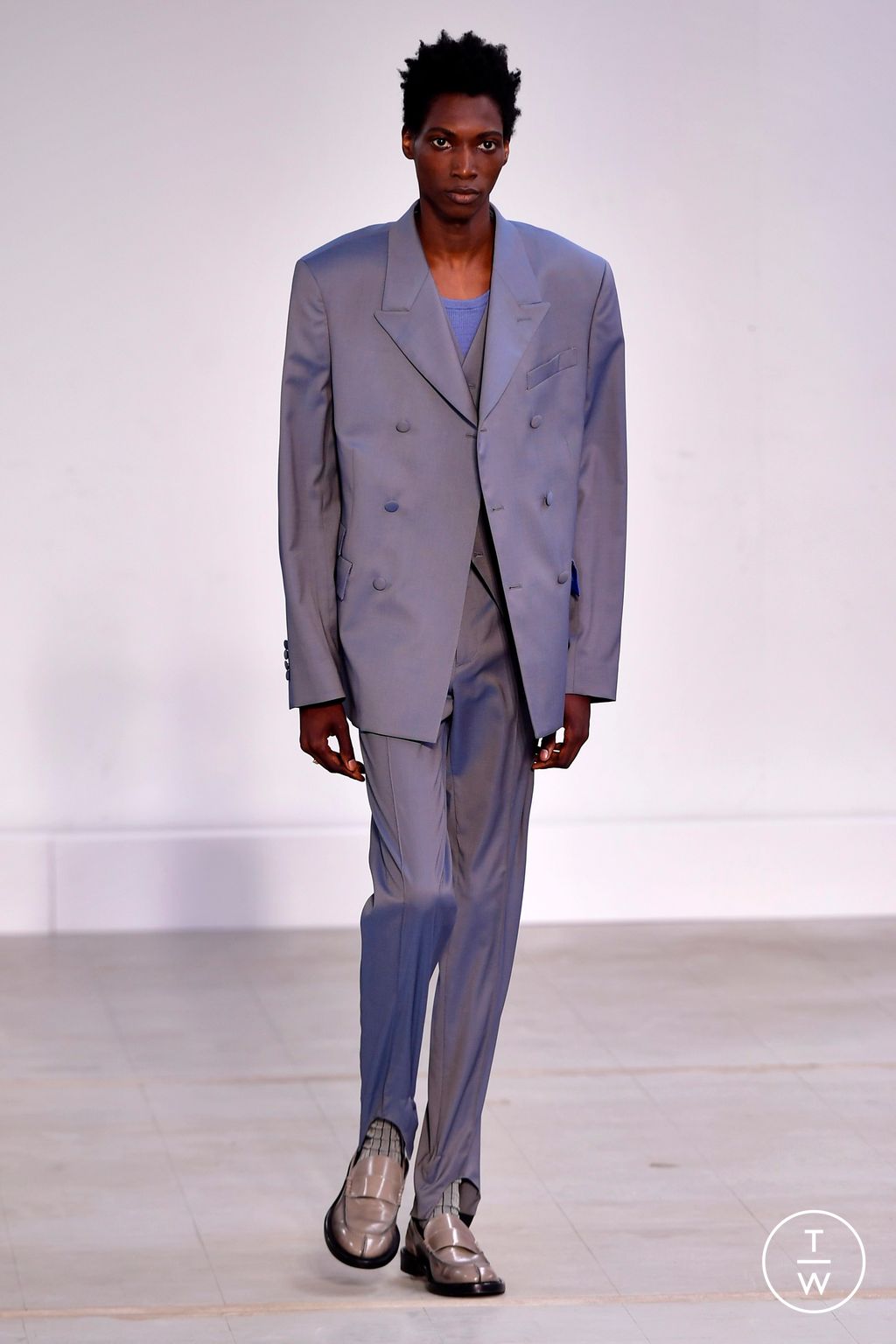 Fashion Week Paris Spring/Summer 2024 look 20 from the Paul Smith collection 男装