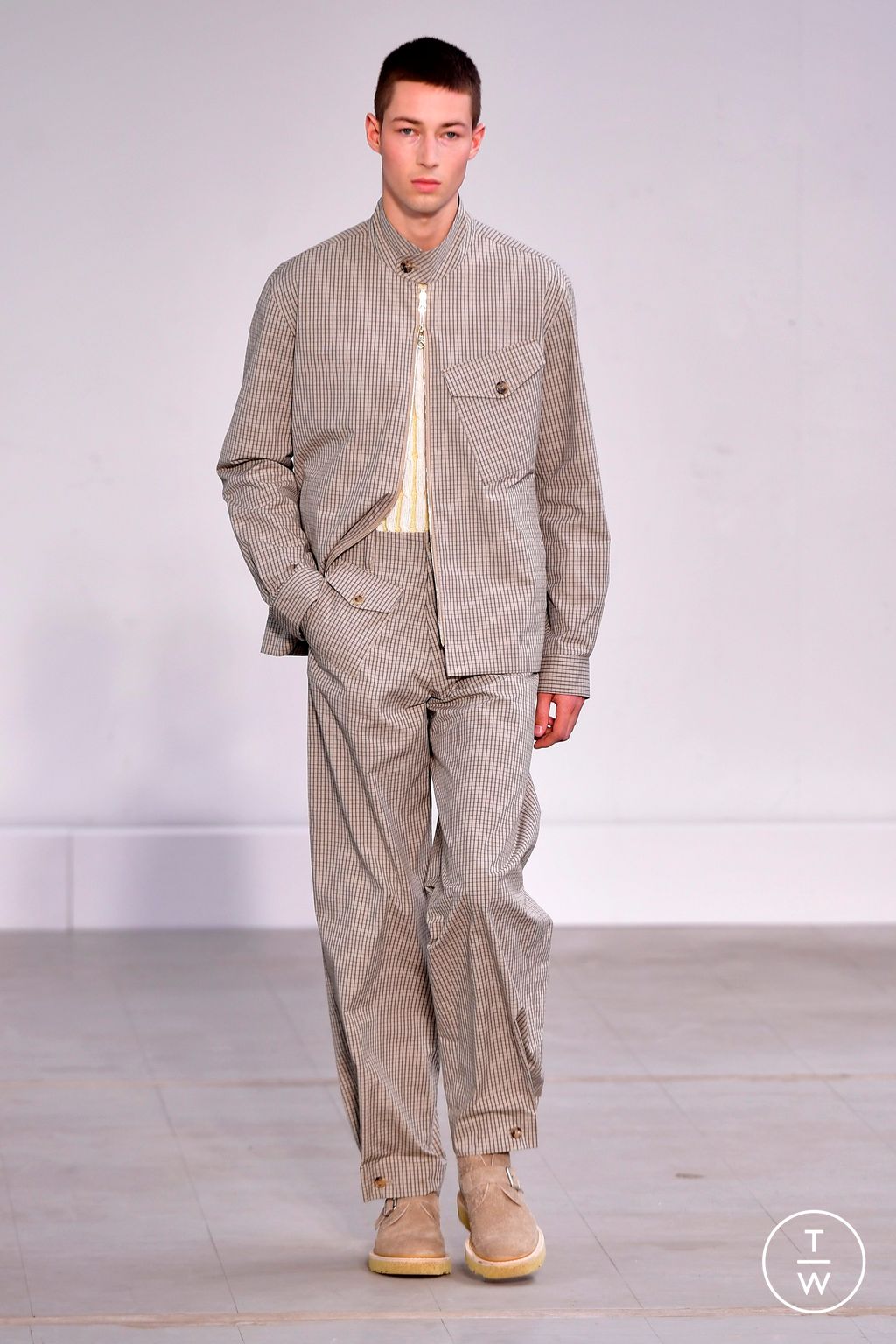 Fashion Week Paris Spring/Summer 2024 look 24 from the Paul Smith collection menswear