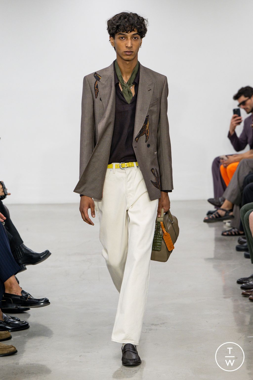 Fashion Week Milan Spring/Summer 2026 look 17 de la collection Paul Smith menswear
