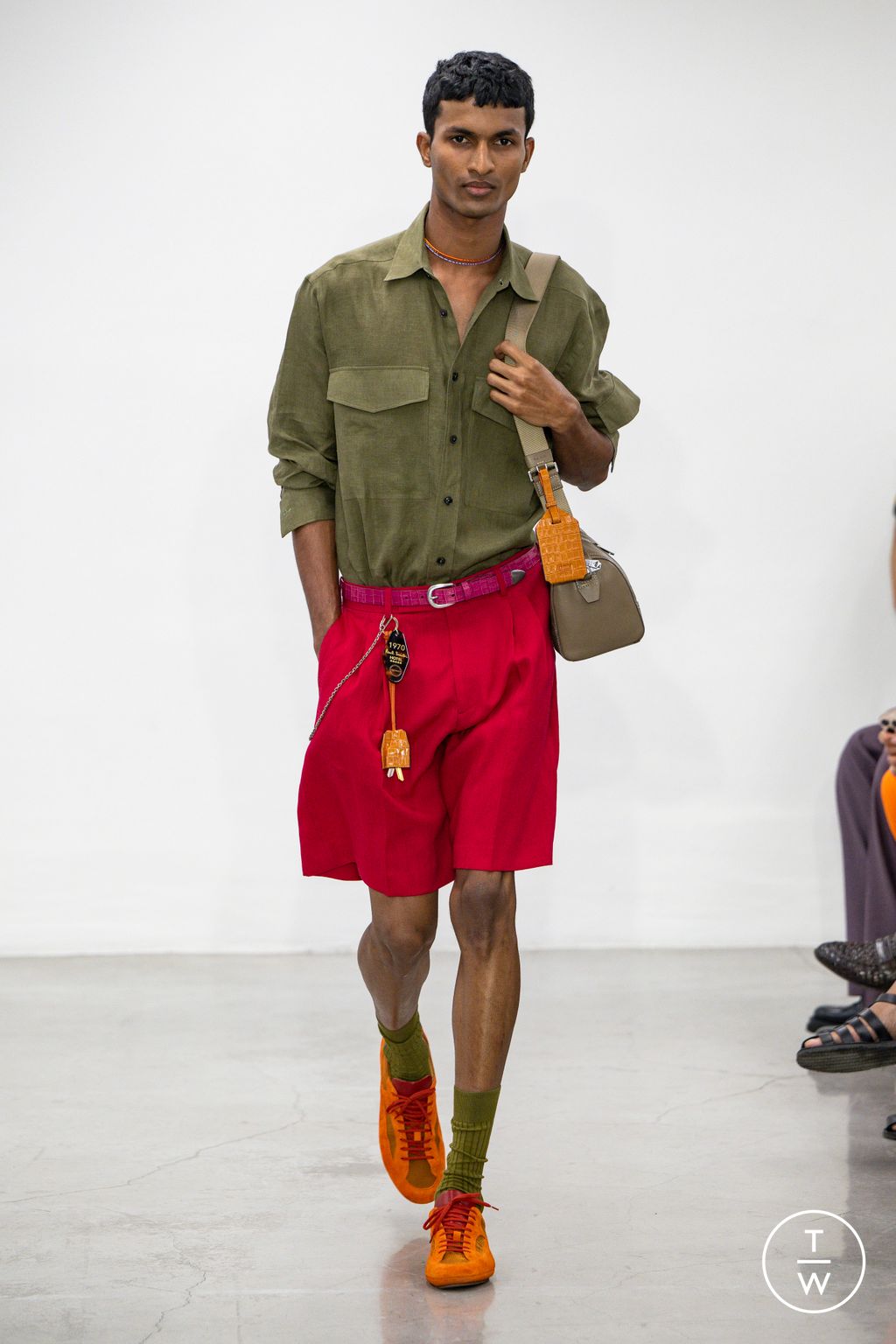 Fashion Week Milan Spring/Summer 2026 look 20 from the Paul Smith collection 男装