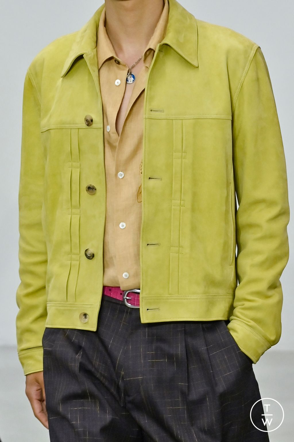 Fashion Week Milan Spring/Summer 2026 look 15 from the Paul Smith collection menswear accessories