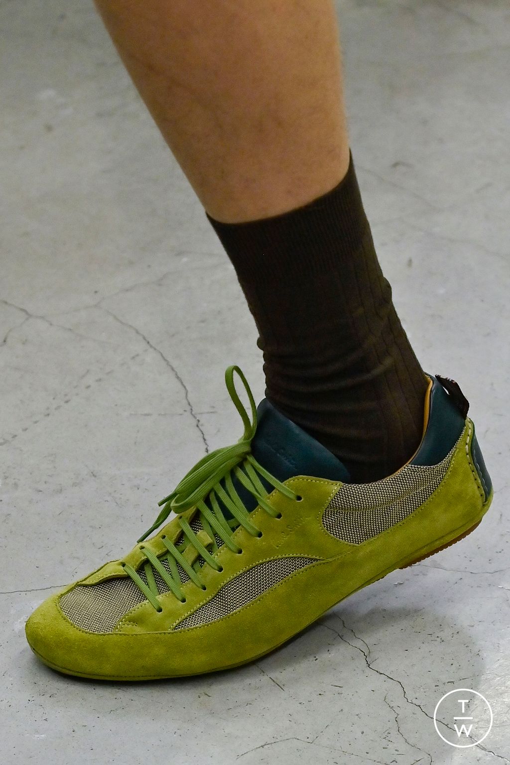 Fashion Week Milan Spring/Summer 2026 look 14 de la collection Paul Smith menswear accessories